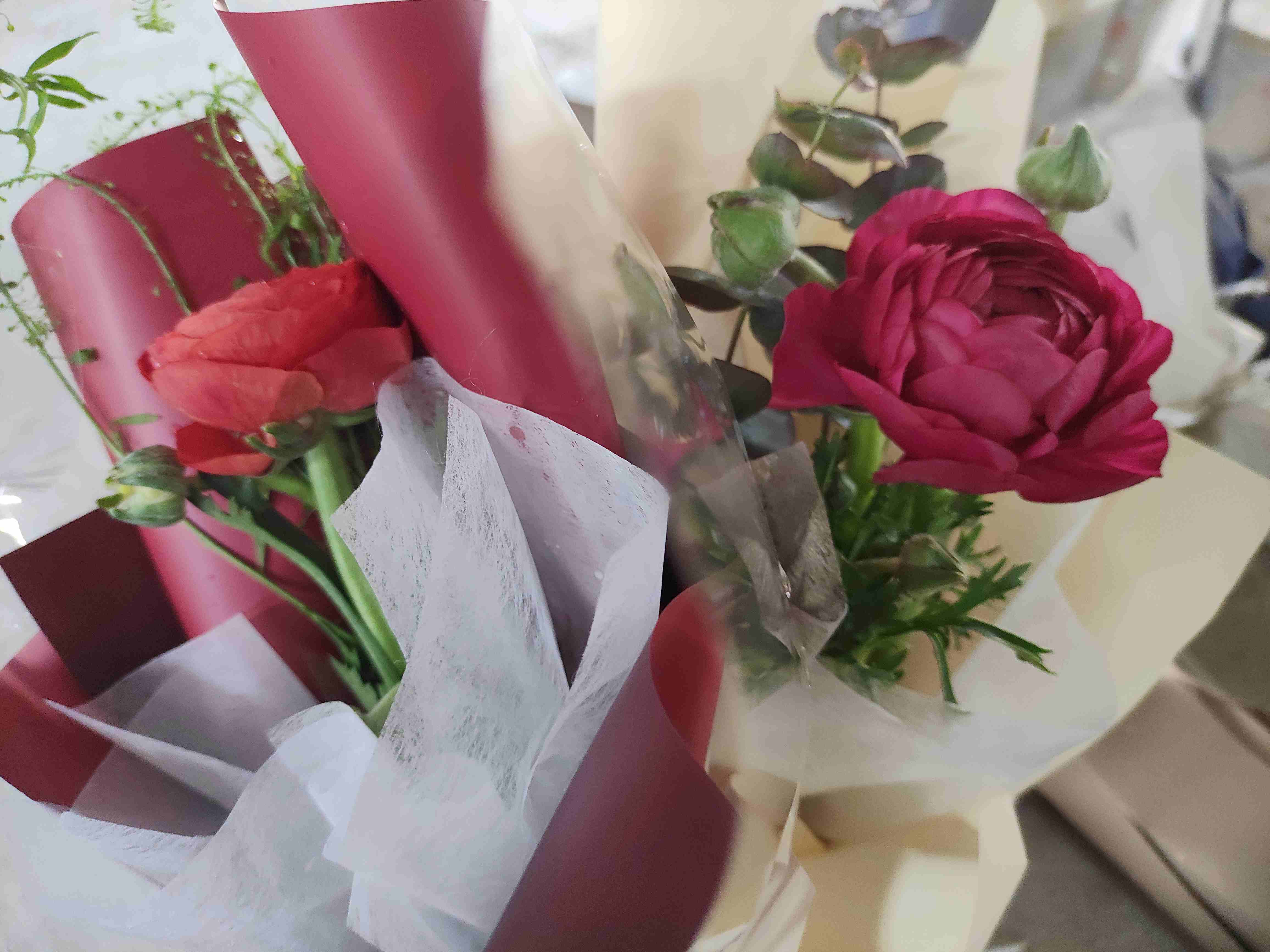 拉萨仓库出租女神节鲜花