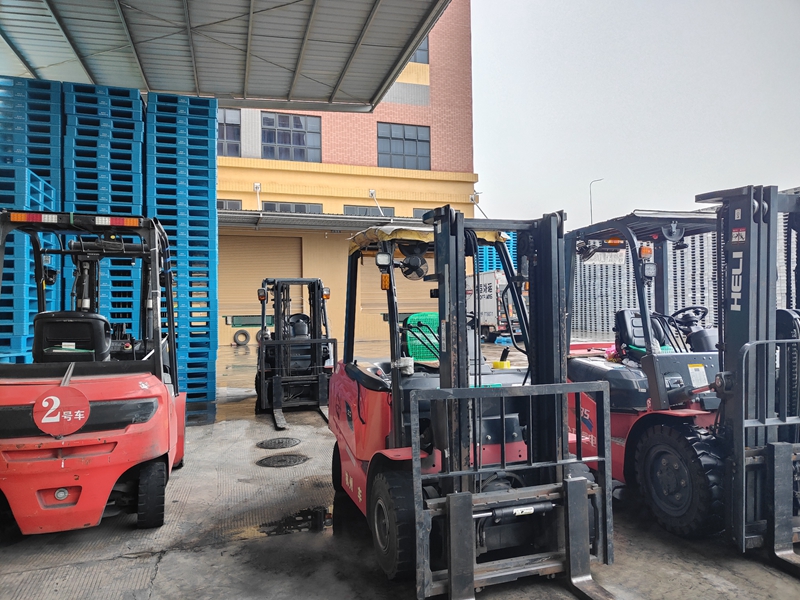 EBET�ײ������泵
